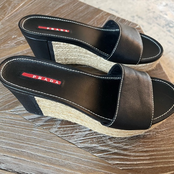 Prada shoe, wedge/slide. Black size 37 1/2. Excellent condition. - Picture 3 of 5
